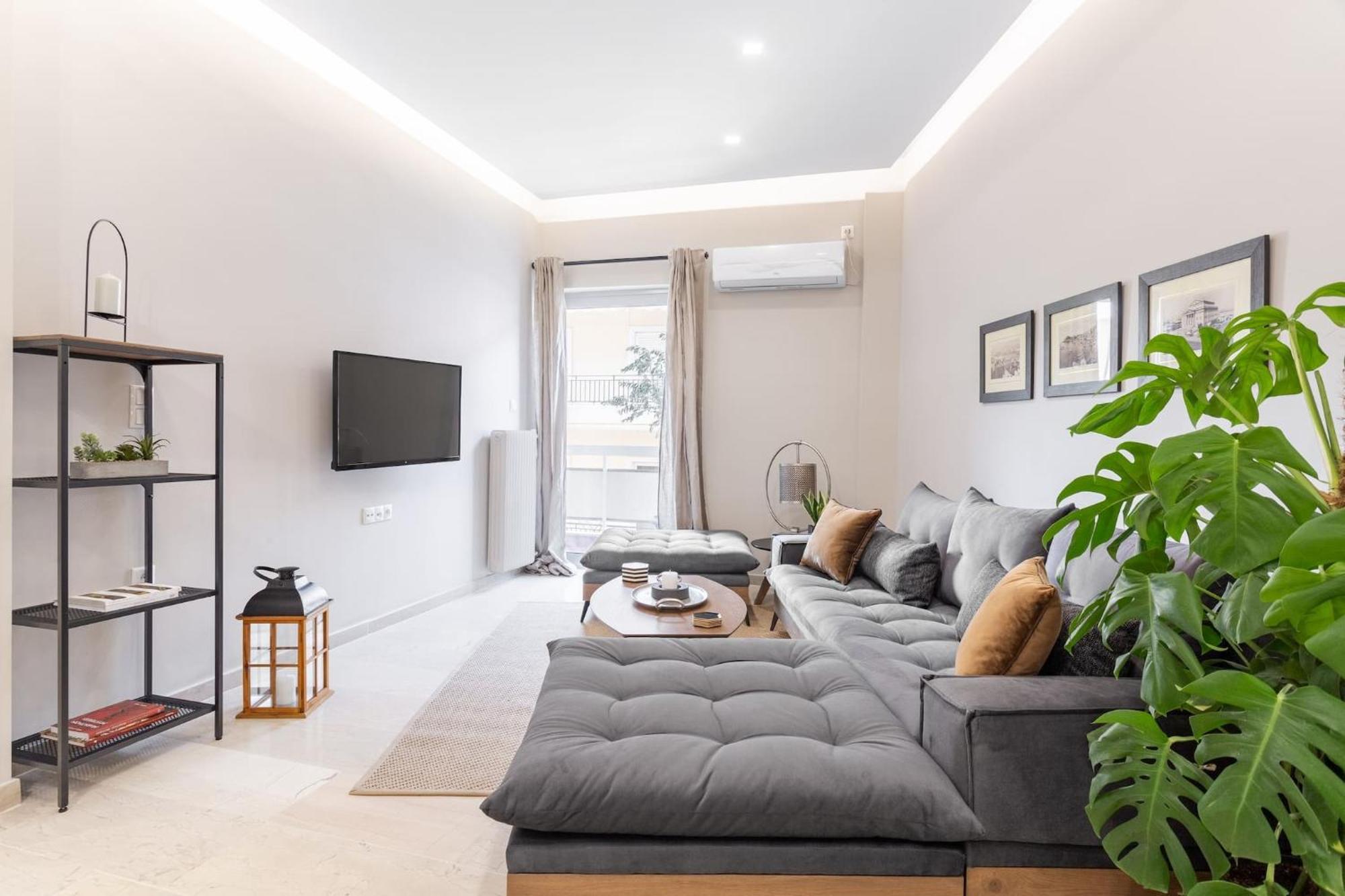 Deluxe 3-Bdrm Urban-Industrial Apt At Acropolis Athens Luaran gambar